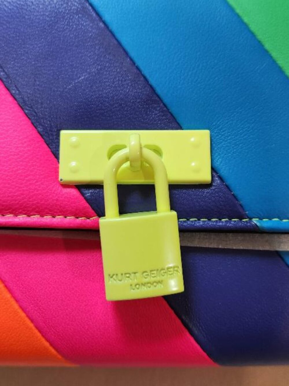 Kurt Geiger London Brixton Chain Wallet Multi-color - Picture 5 of 5